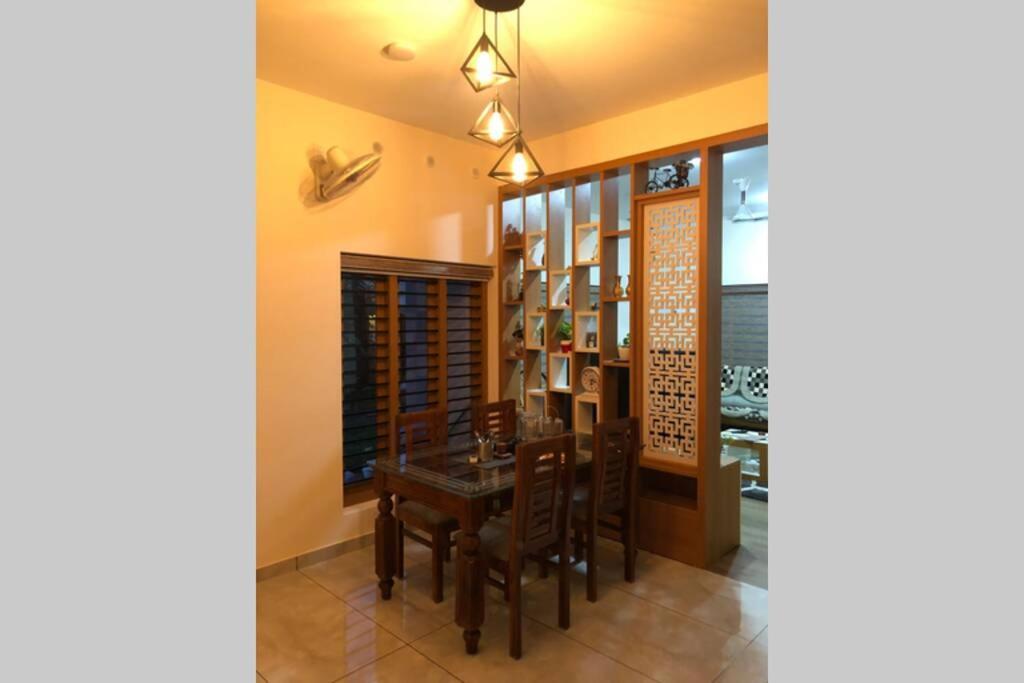 Beautiful Village House With All Facilities. Alappuzha ภายนอก รูปภาพ