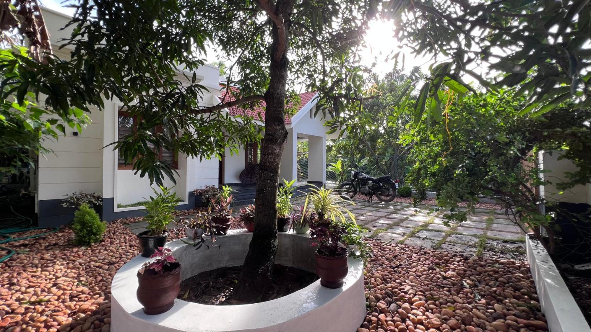 Beautiful Village House With All Facilities. Alappuzha ภายนอก รูปภาพ
